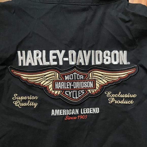 Harley-Davidson button up - Picture 3 of 7